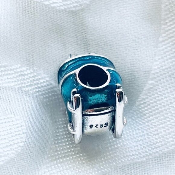 ❄️✨ NWOT Frozen Charm – Princess Anna & Princess Elsa ✨❄️ - Picture 13 of 15